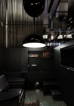 Botanic Cosmetics boutique swiss LACREM cosmetics